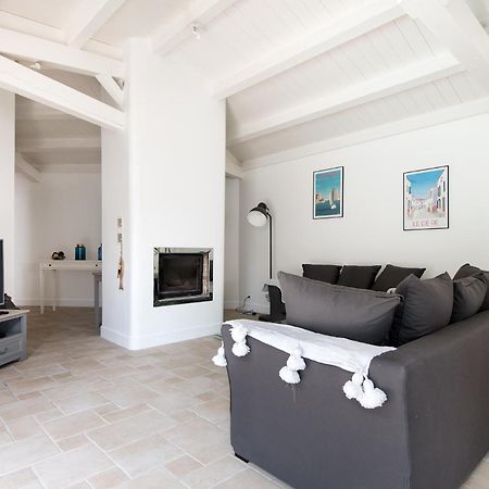 Tres Belle Villa Avec Piscine Le Bois-Plage-en-Ré エクステリア 写真